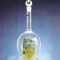 河南手工艺玻璃酒瓶/宏艺玻璃公司/接受定制手工艺玻璃酒瓶　　