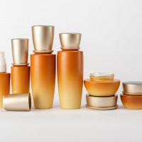 化妆品包装瓶烤漆厂，化妆品包装瓶喷漆厂，化妆品包装瓶喷涂厂