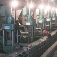 鑫源牌还原铁压块机海绵铁液压成型机质优价廉可定制l