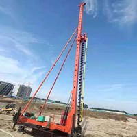 湖北长螺旋钻机|河北鼎峰工程公司制造23米长螺旋钻机
