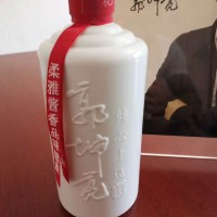 郭坤亮柔雅酱香定制酒团购批发