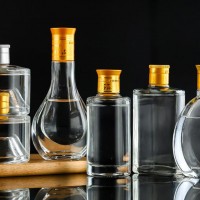 小酒瓶生产厂家，小酒瓶加工厂家
