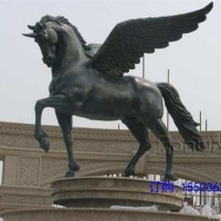 带翅膀飞马铜马雕塑定制铸铜铸铁铸铝户外公园广场动物园奔马骏马