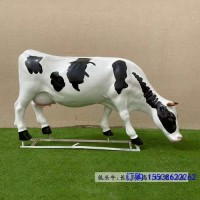仿真奶牛玻璃钢雕塑卡通动物农场草坪摆件户外公园林景观装饰小品