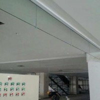 河北沧州任丘电动挡烟垂壁厂家，河北永发门业