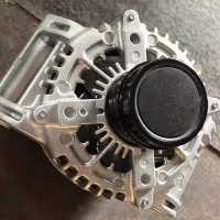 jeep 牧马人 JL 2.0T发电机 节气门 电子扇