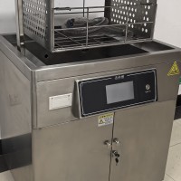 煮沸机  槽体及外壳均采用不锈钢材质