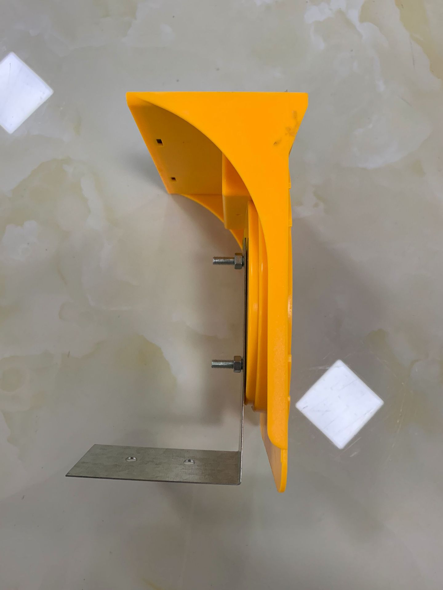 太阳能同频警示灯