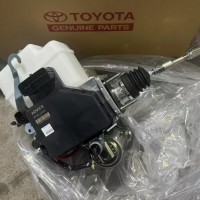 酷路泽 陆巡 GRJ200 VDJ200 刹车总泵