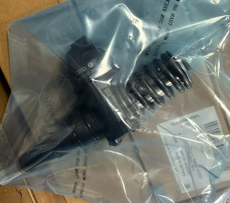 大众 奥迪 柴油2.5喷油嘴 机脚胶 喷油嘴 起动机