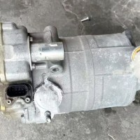 沃尔沃S90 S60 XC60 轻混48V 空调泵 冷凝器