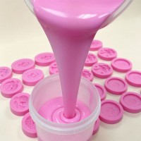 手工皂造型翻模采用食品级液体模具硅胶