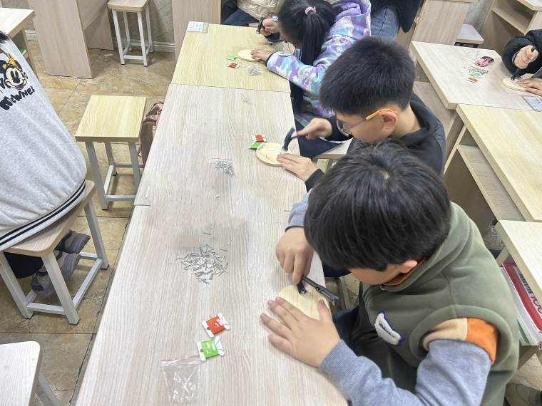 钉住专注力，绕出童年彩｜苏州三六六青少年实践体验课，等你来创