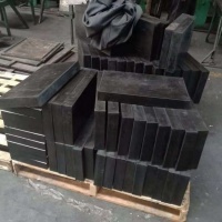 防滑耐油橡胶板工业耐磨橡胶垫 减震阻燃